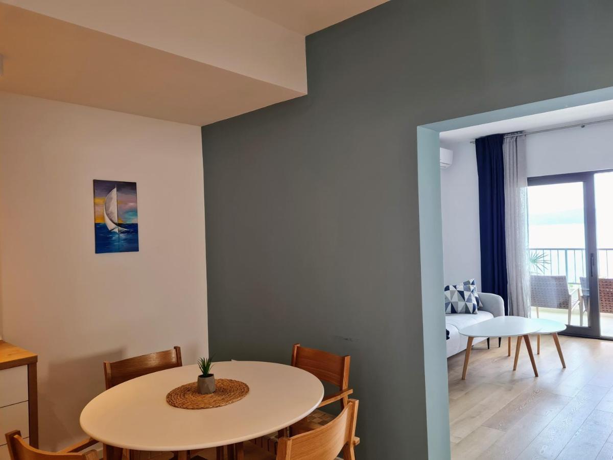 Beachfront Comfort Apartments Sinajko Podgora Dış mekan fotoğraf