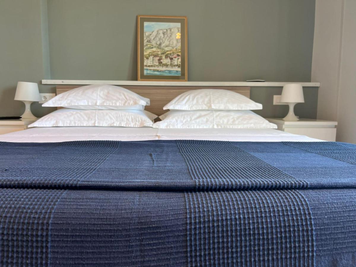 Beachfront Comfort Apartments Sinajko Podgora Dış mekan fotoğraf